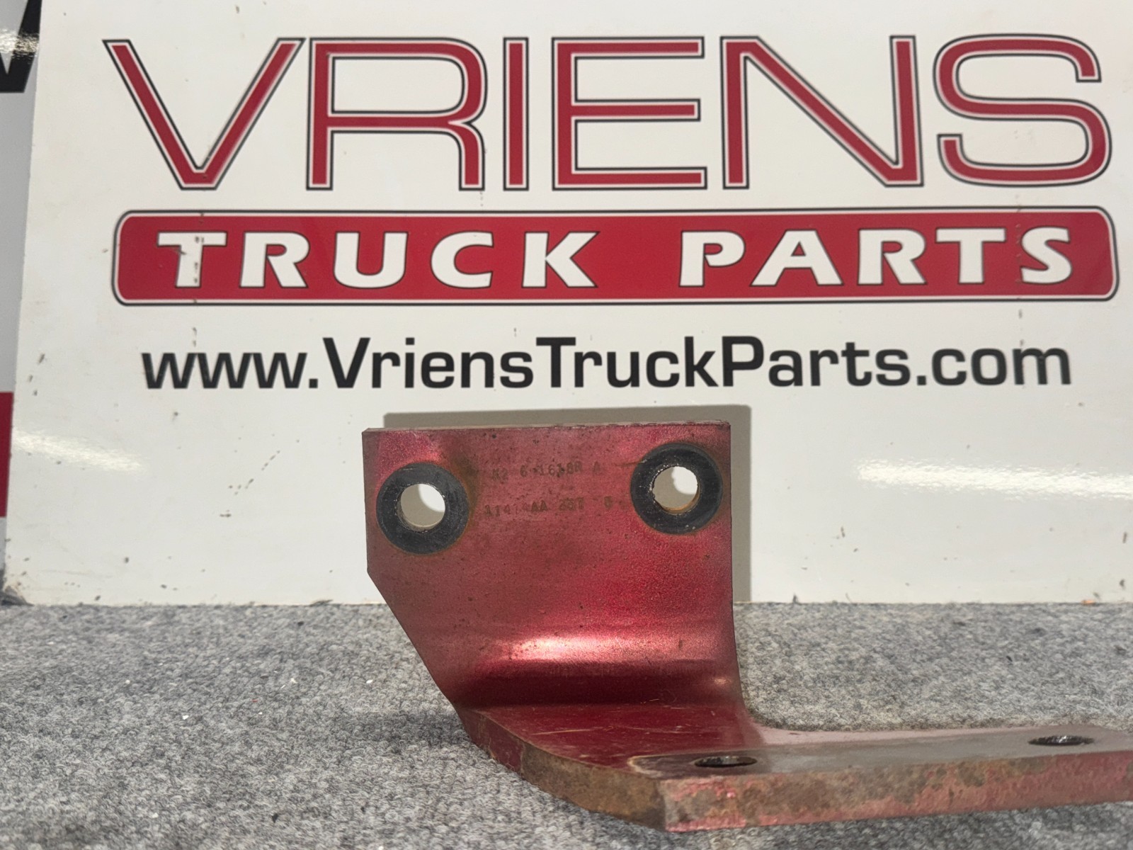 KENWORTH K276-1618R BRACKET-CROSSMEMBER FRONT ENGINE SU