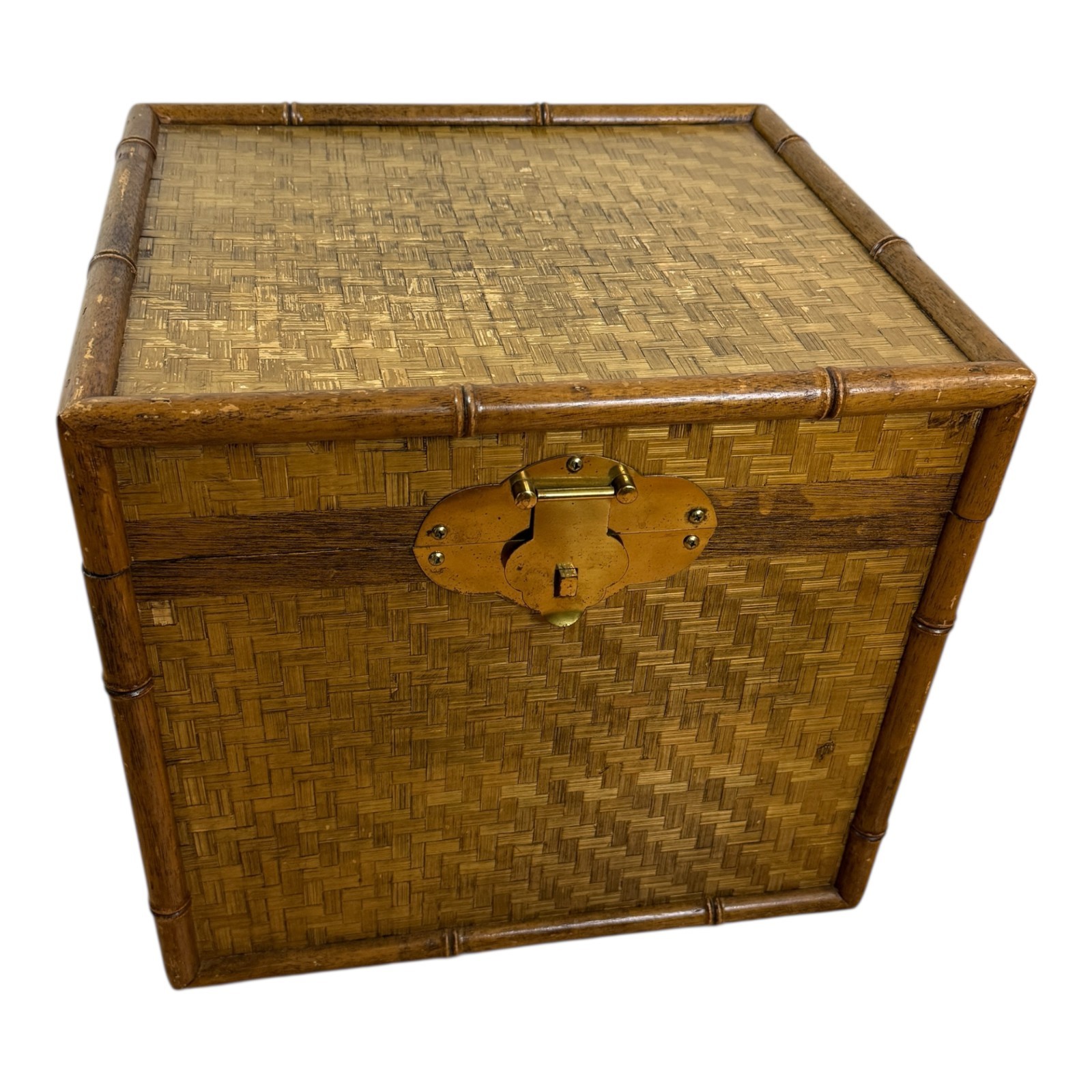 Vintage Bamboo Lidded Chest Trunk Hamper Herringbone Woven Wicker