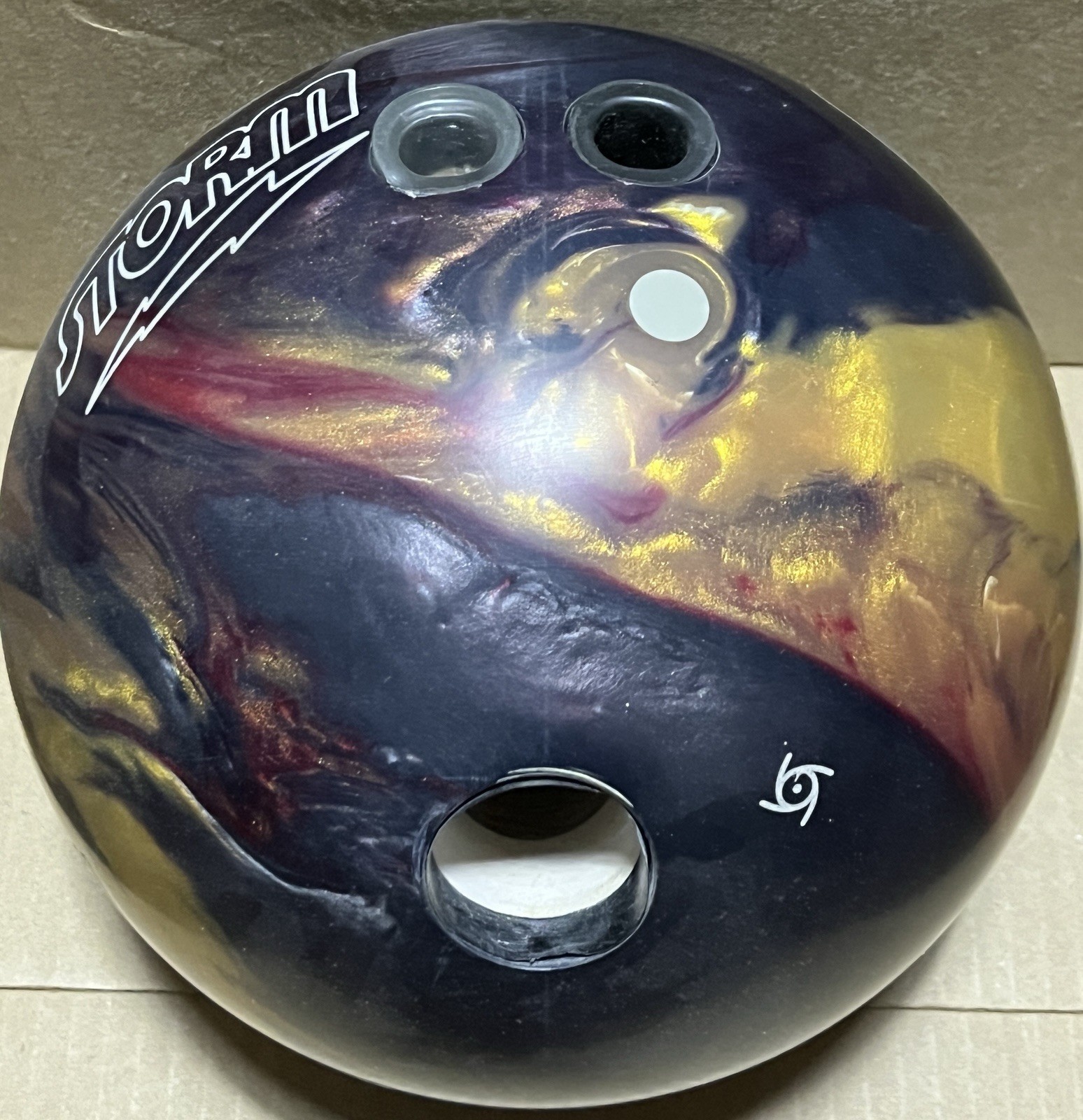 Storm Incite 15 lb Bowling ball Used