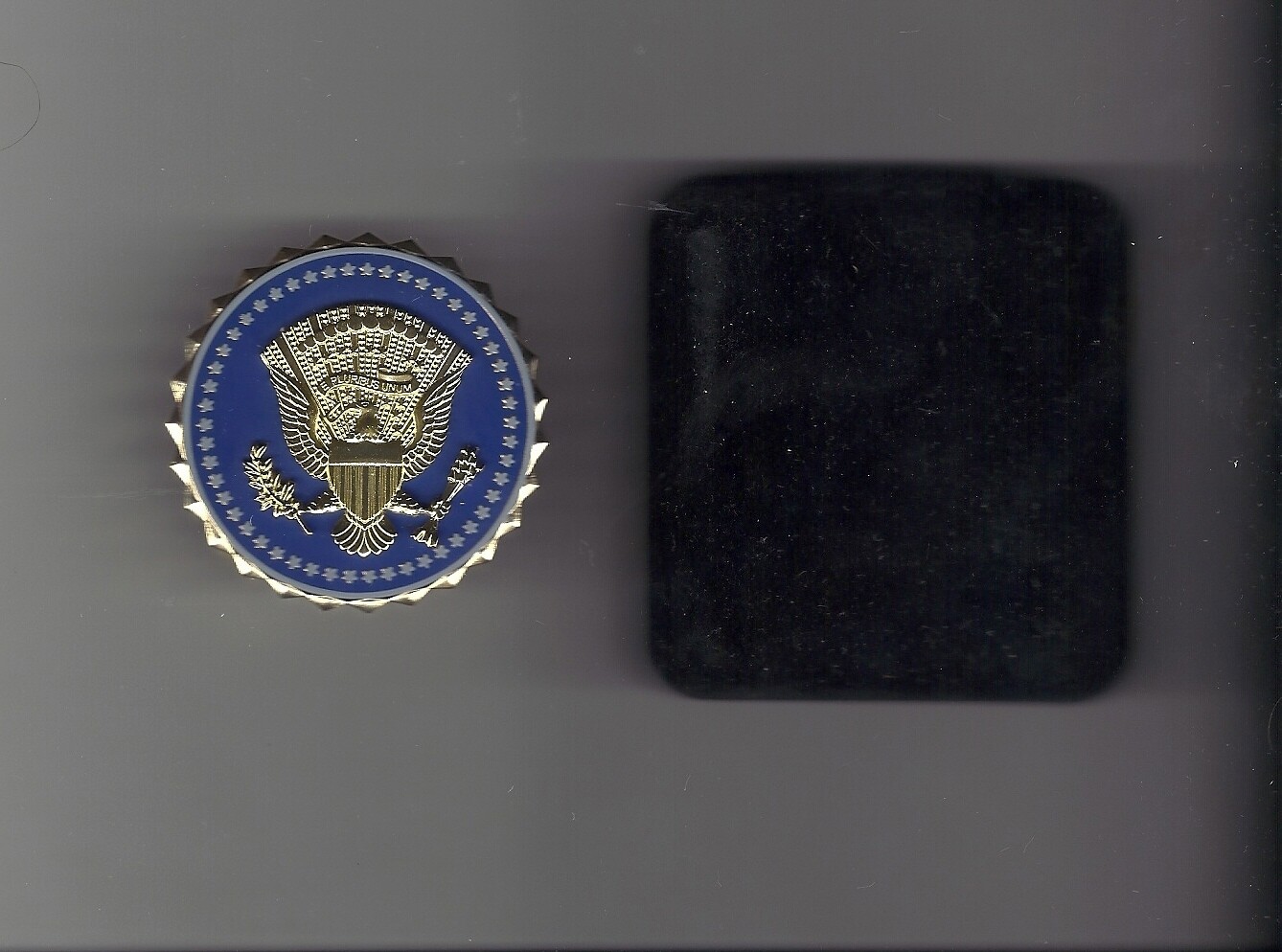 US Presidential Service White House Badge in small case  Reproduction