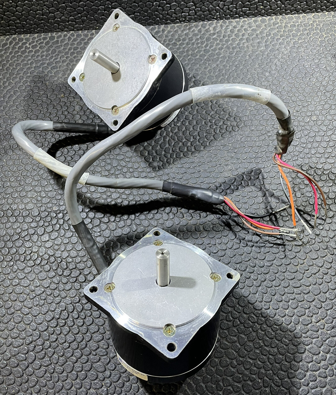 Lin Engineering Step Motor 8618S-02DE-03 1.8V 4.5A