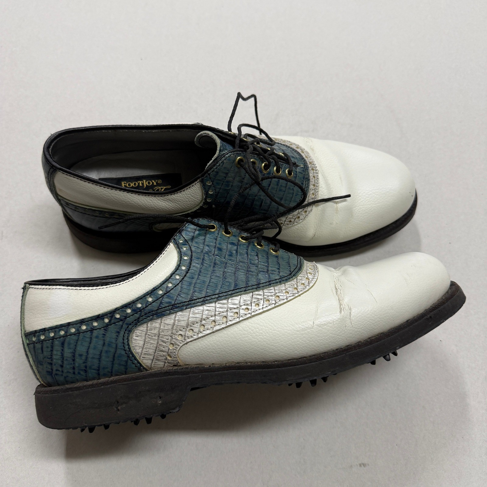 FootJoy Classics Tour Mens 10 B Golf Shoes White Blue Croc Print Spikes