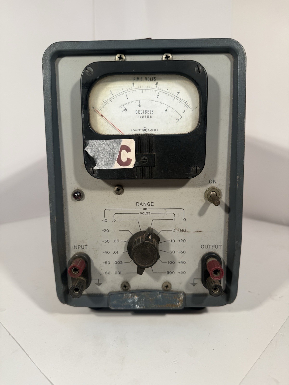 Vintage Hewlett Packard Model HP 1120-0005 Voltmeter | FOR PARTS