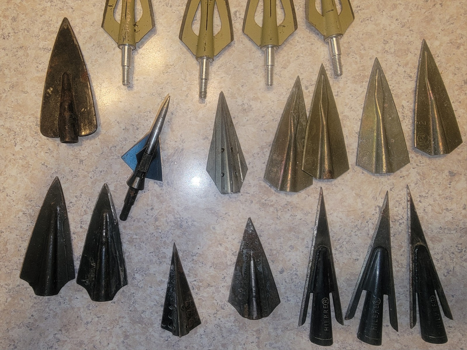 Mixed Vintage Broadhead Lot