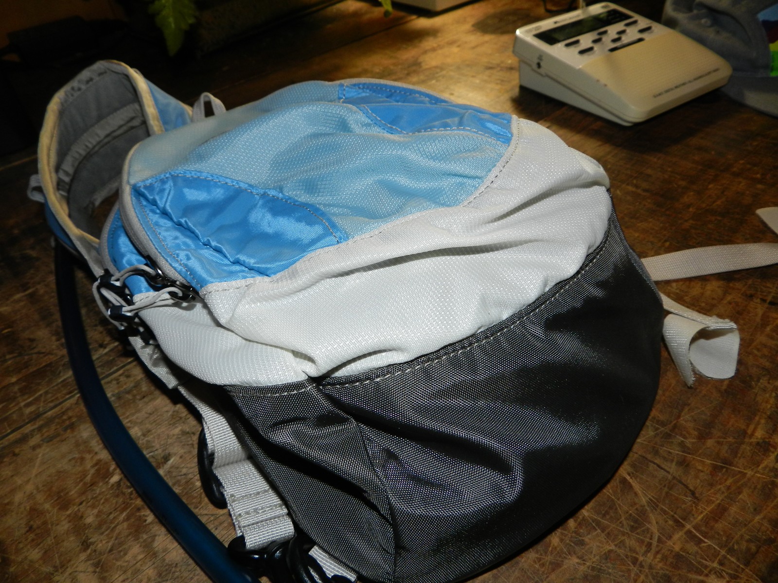 Camelbak Pixie Hydration Backpack. 1.4 Liters. 50 Oz . Short Distance Light