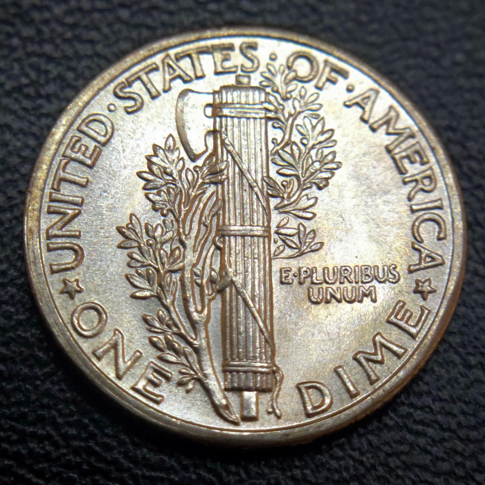 1942 Mercury Dime: Full Band (FSB) Sharp Strike Appearance - Uncirculated Silver
