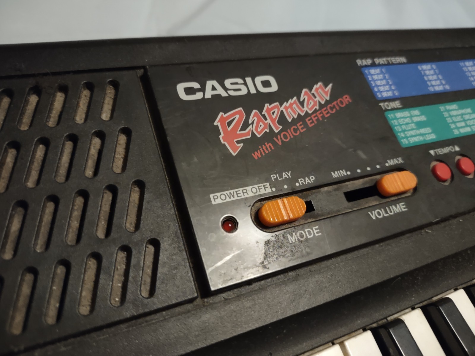 Vintage 1991 Casio Rapman Rap-1 Electronic Keyboard Synth Casiotone