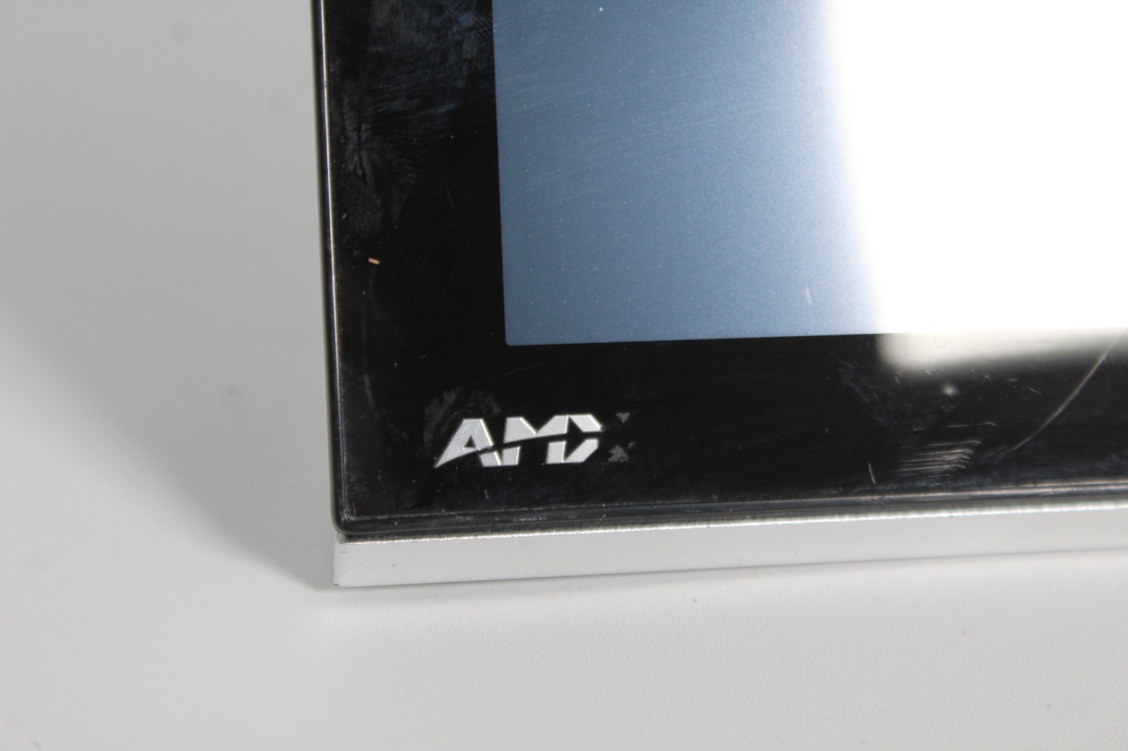 AMX MST-701 Modero S Series Touch Panel
