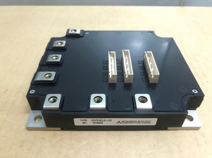 1PCS MITSUBISHI CM75YE13-12F CM75YE1312F MODULE -NEW #MIT