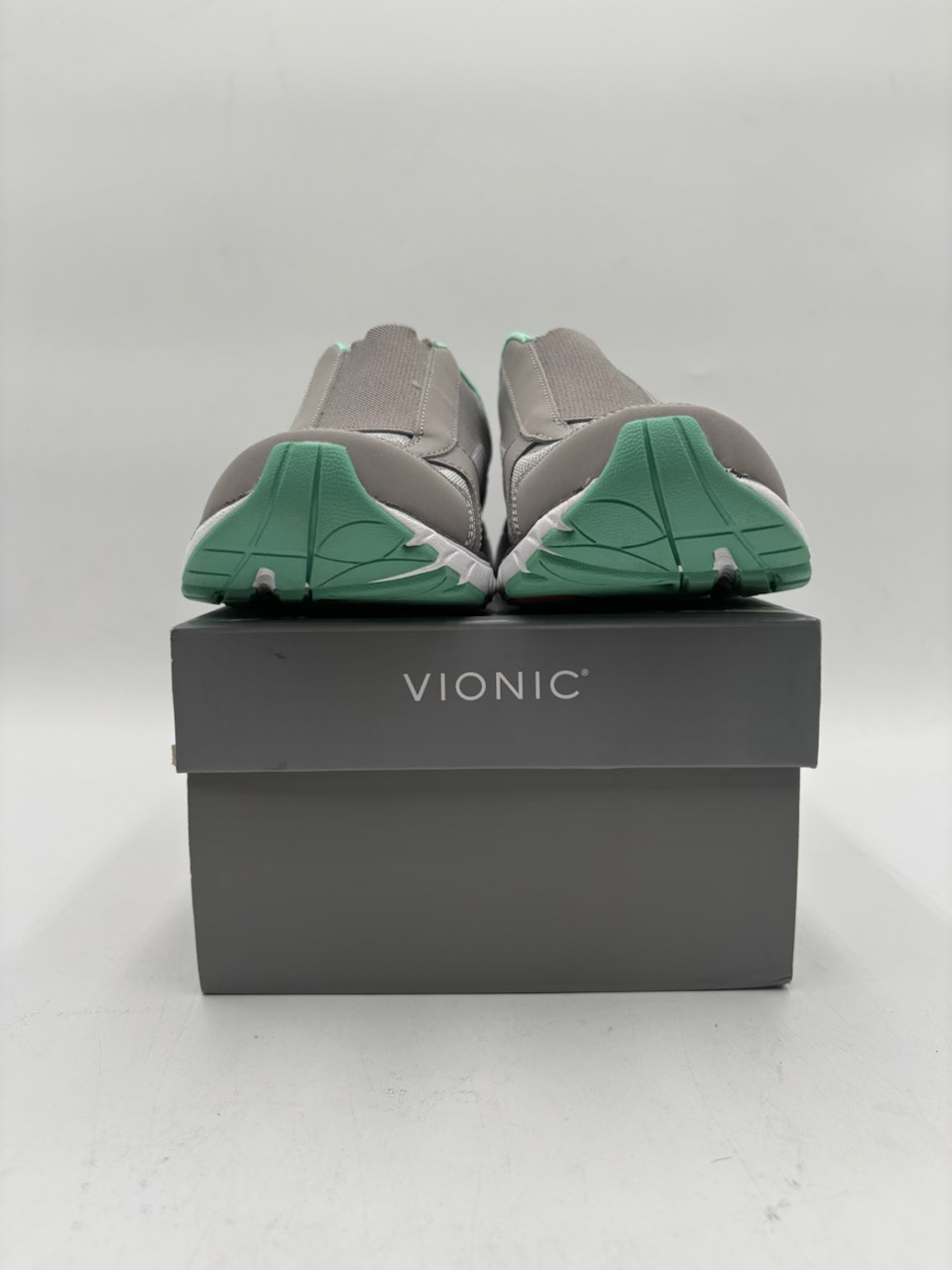 Vionic SAMANA Women's NEW Slip-On Sneakers Gray Multiple Sizes NIB