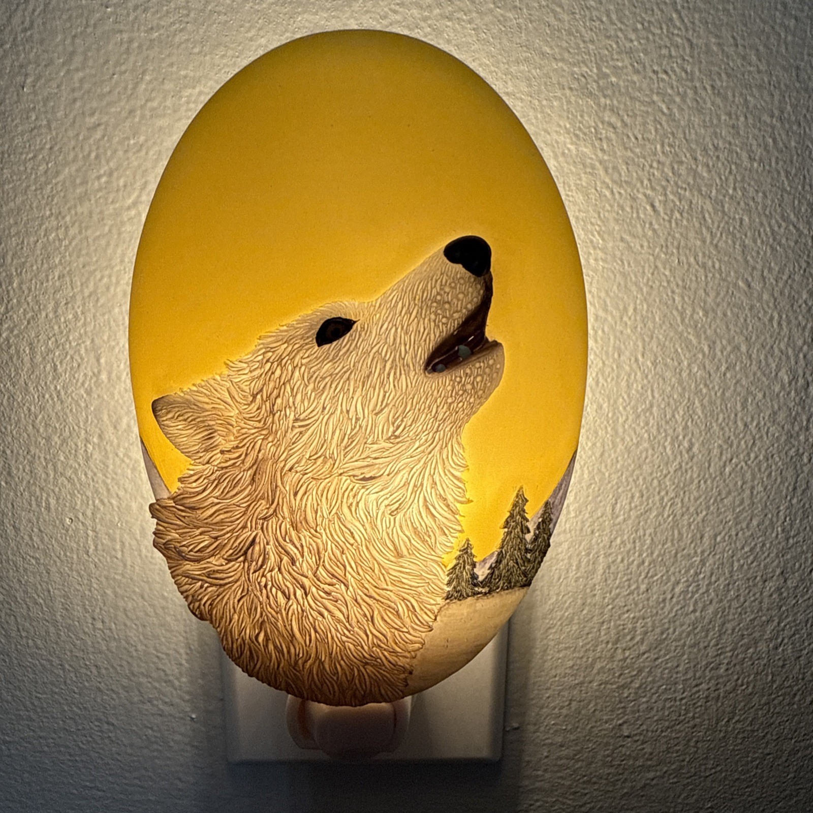Ibis And Orchid Design Wolf On Moon Night Light New In Box Rare