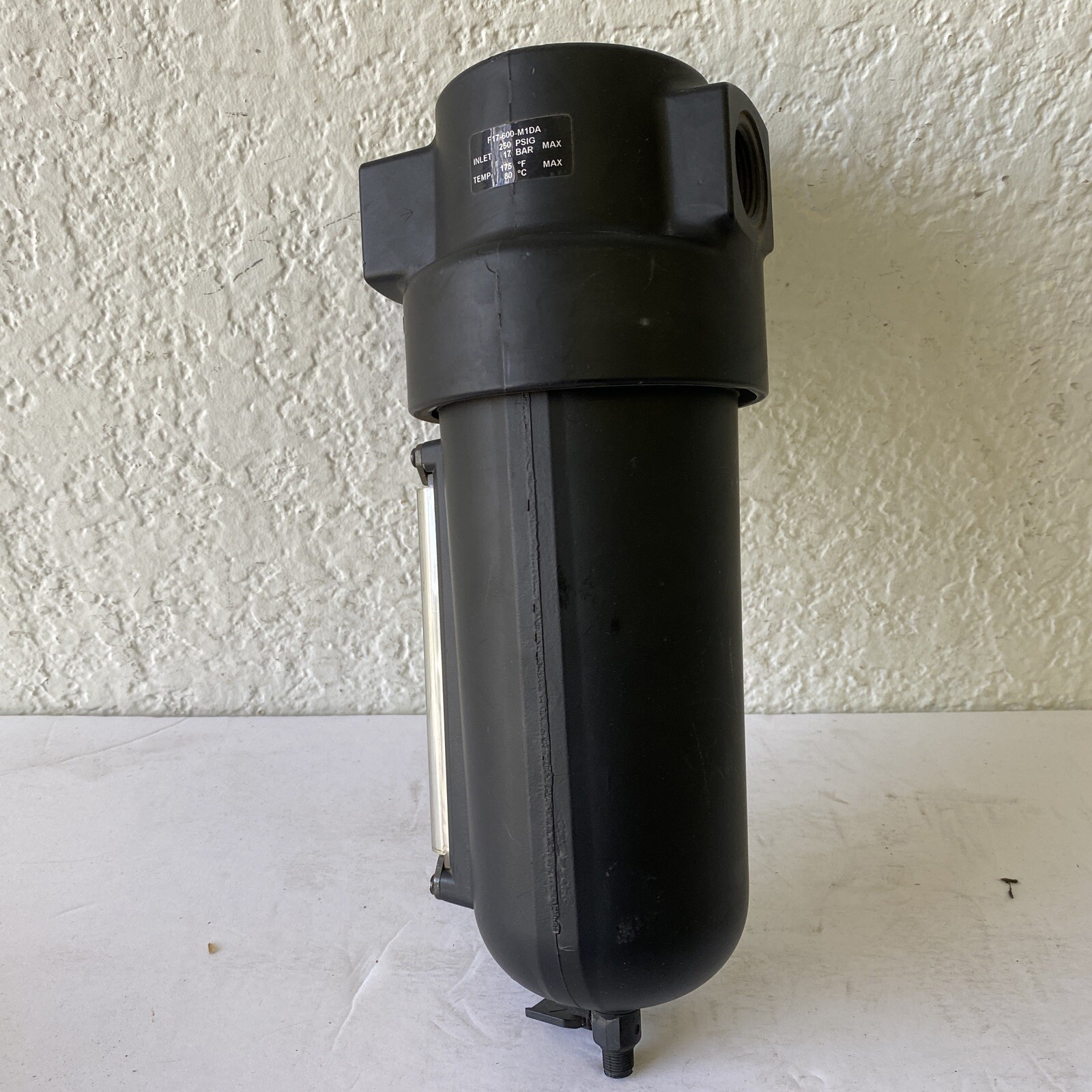 New IMI Norgren F17-600-M1DA Pneumatic Filter With Manual Drain New No Box