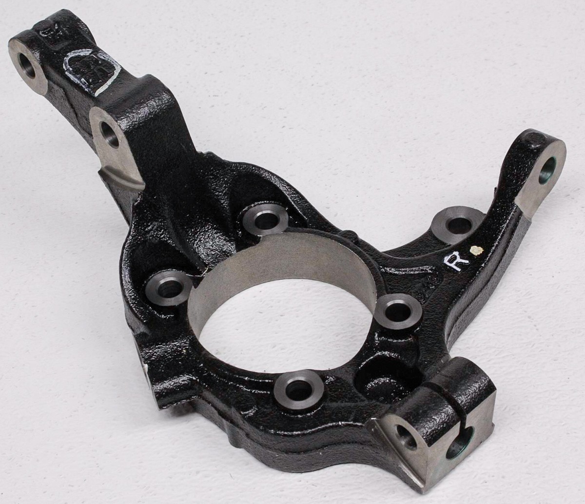OEM 51716-2P500 Kia Sorento Right Passenger Side Front Spindle Knuckle