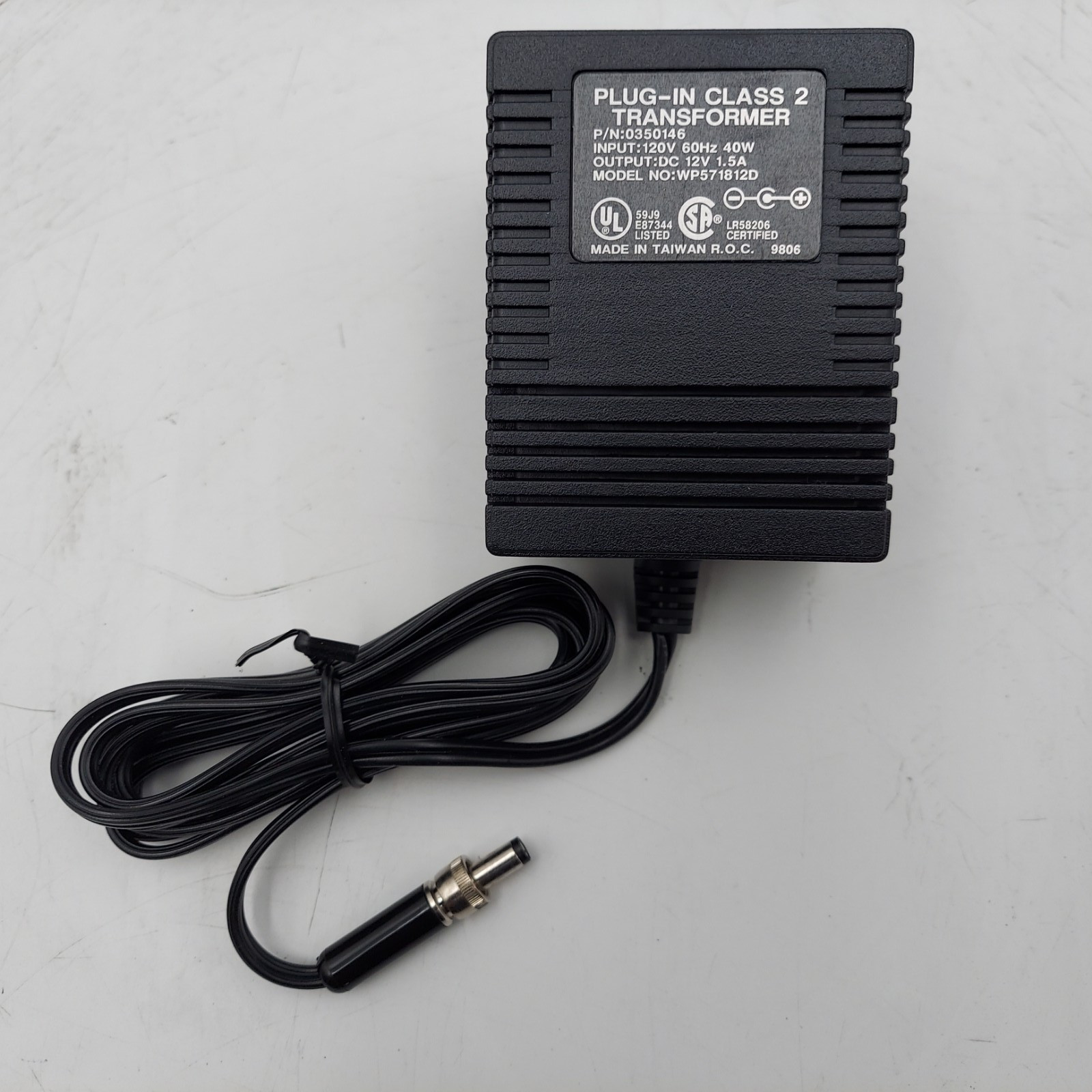 Plug-in Class 2 Transformer, 12V DC 1.5A WP571812D