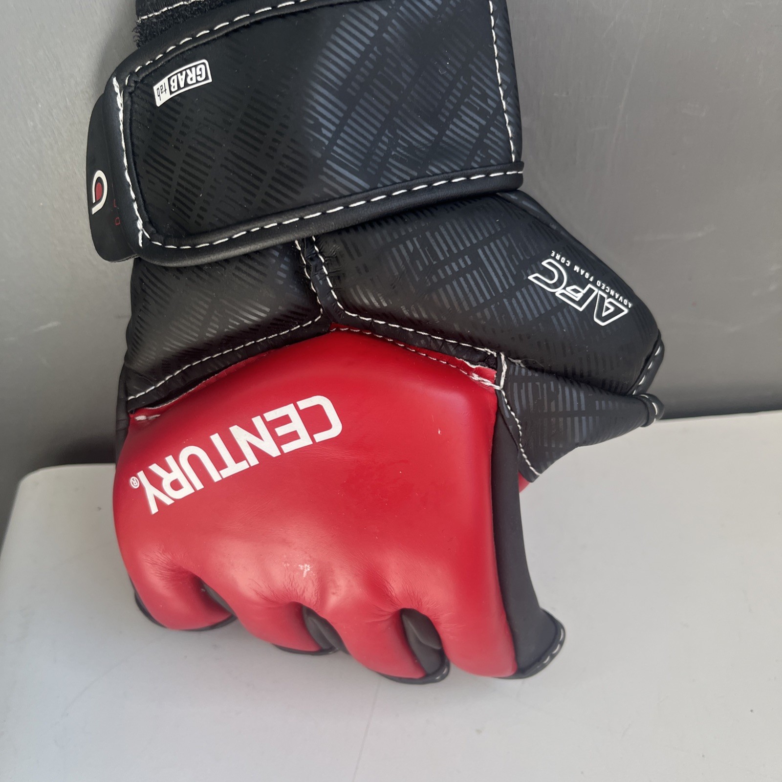 Century Brave Advanced Foam Core Red S/M Size
