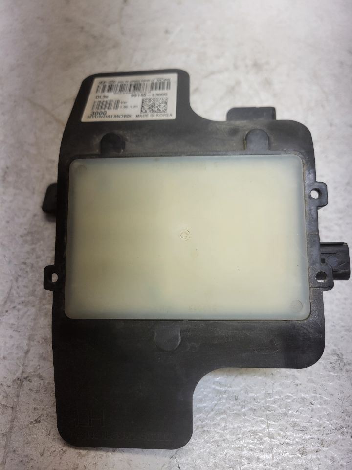 2021 Kia K5 1.6L Passenger Right Blind Spot Radar Monitor w/ Bracket 99150-L3000