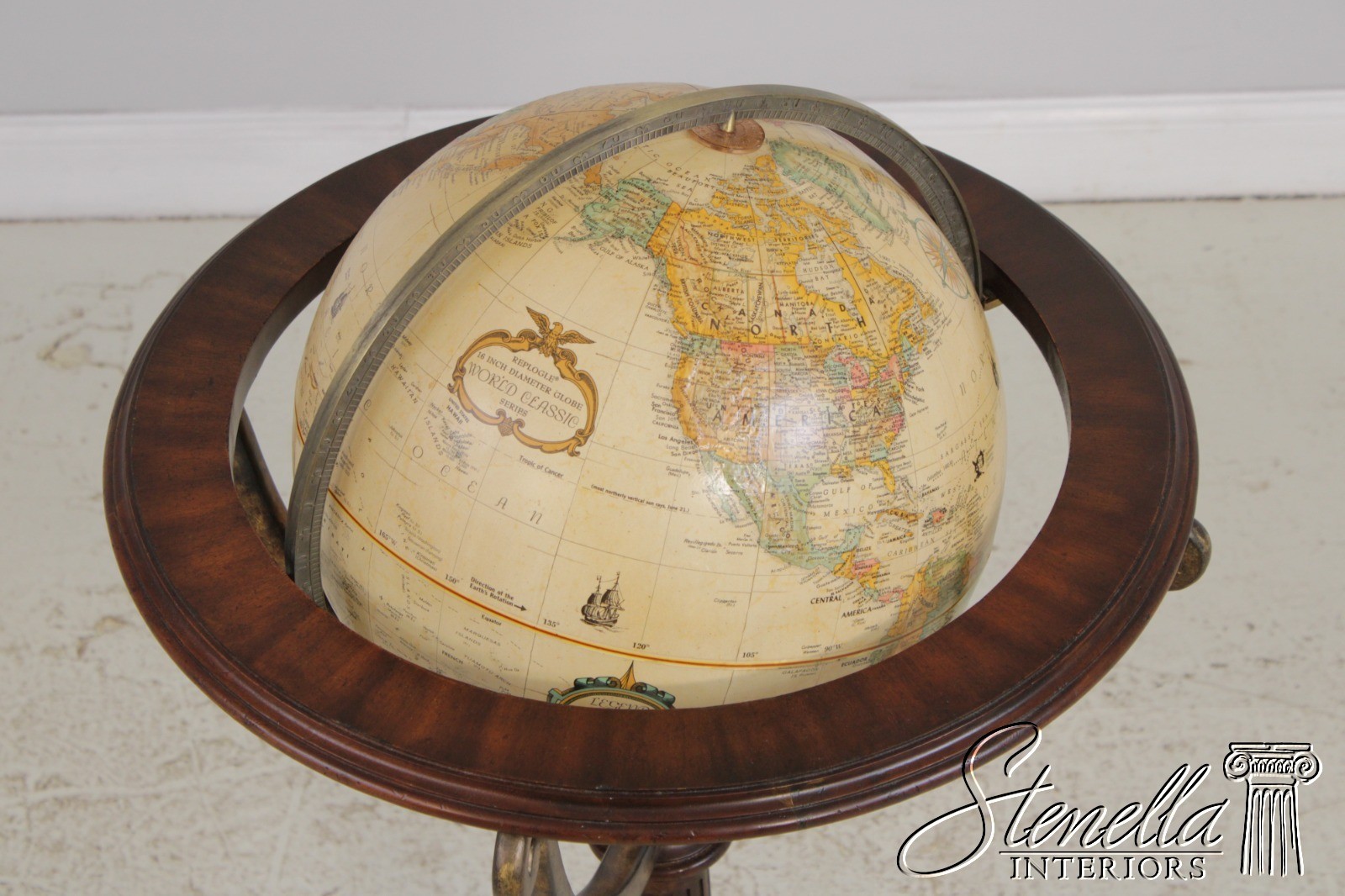 L72058: MAITLAND SMITH Replogle Globe On Mahogany Stand