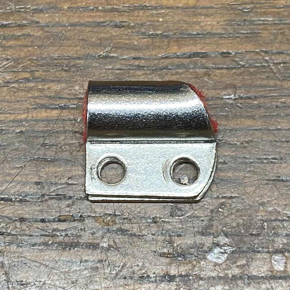Metal Vertical/Upright Piano Damper Rod Clip/Pivot/Hinge, .135" pin, pick bevel