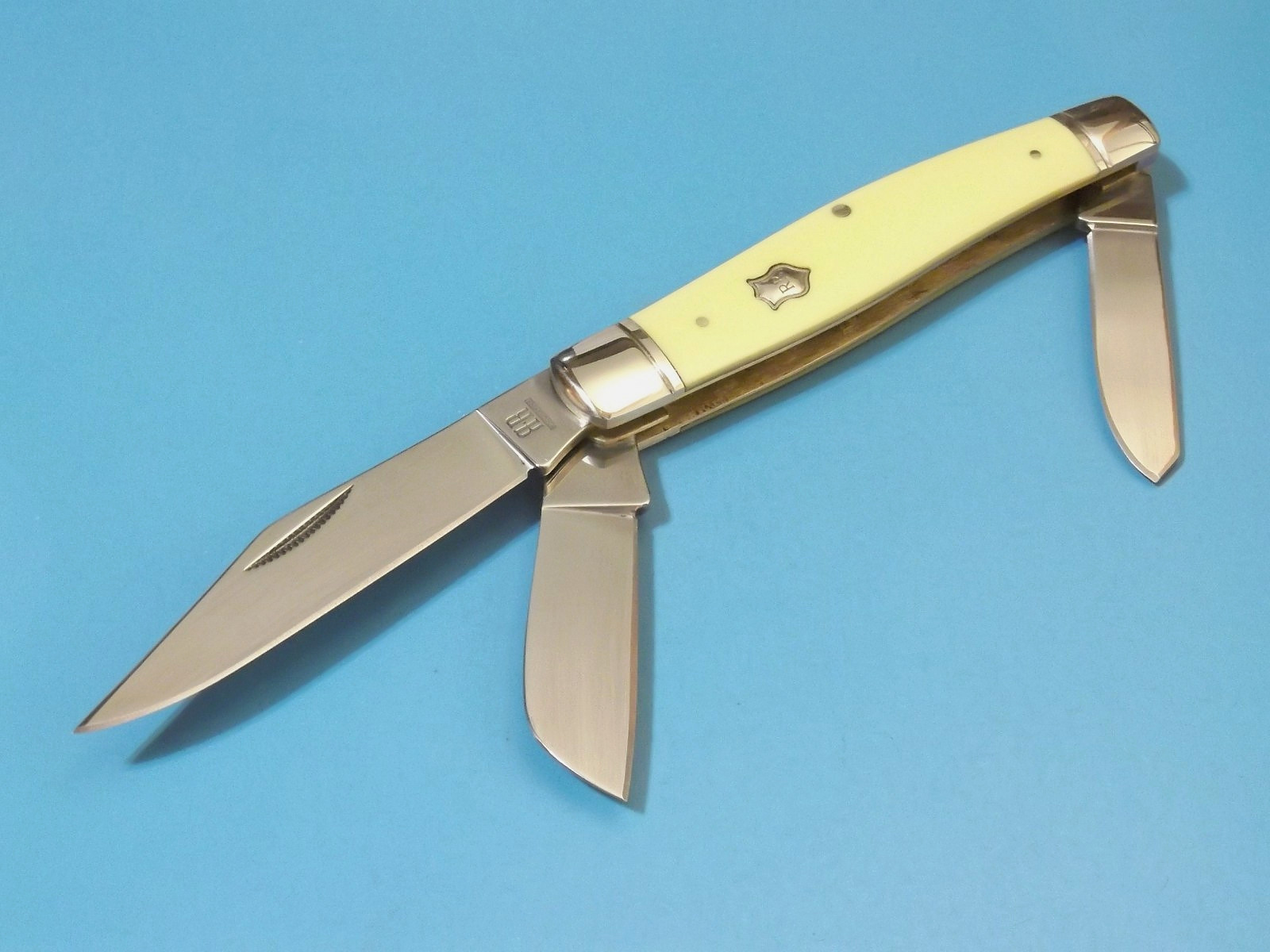 ROUGH RYDER RR603 Large Stockman Yellow Synthetic pocket knife 4 1/4" closed NEW