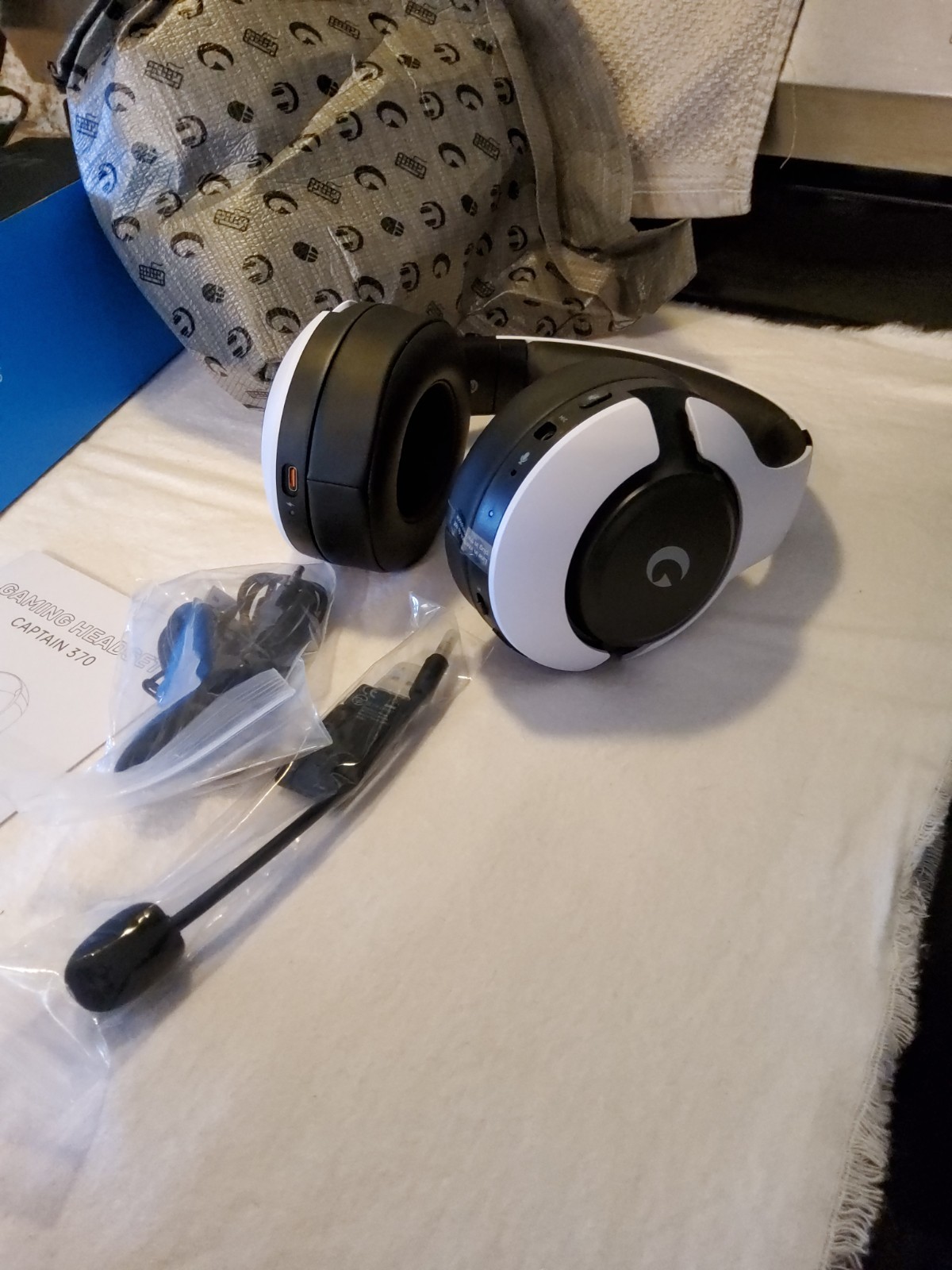 Captain 370 Gaming Headset New In Box Never Used