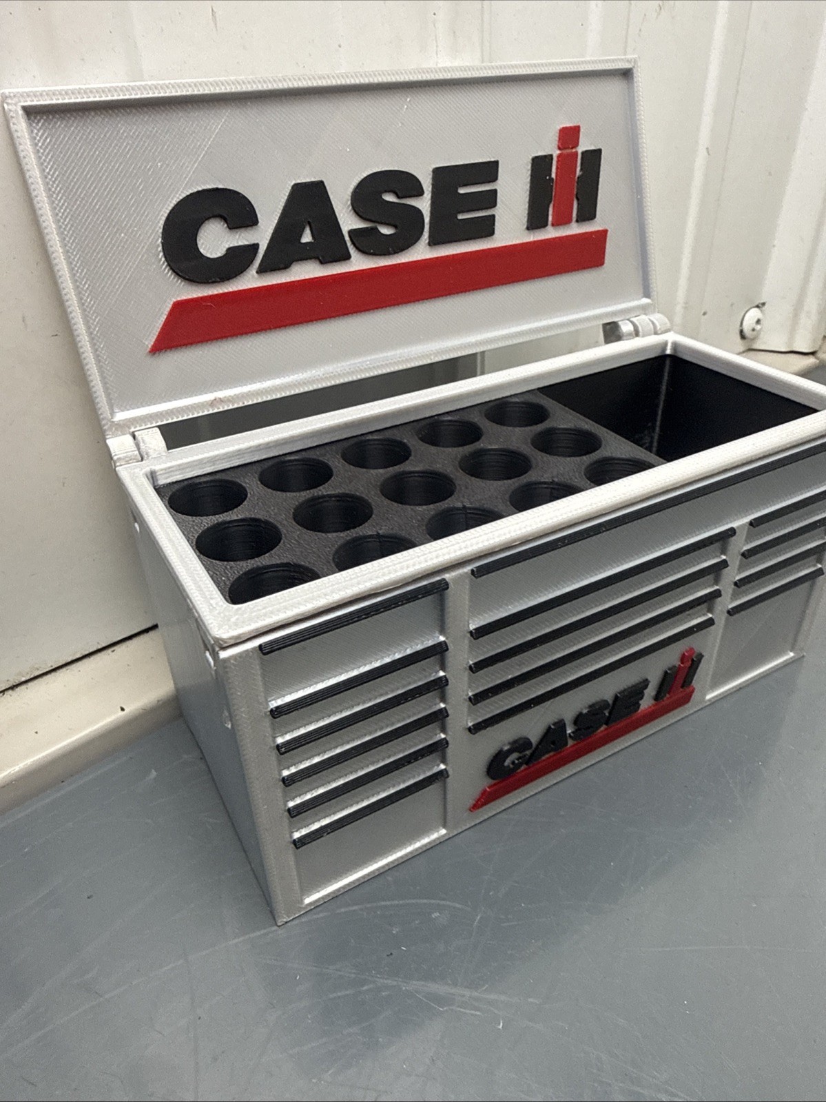 Case IH Tool Box Pen Holder Garage Desk Organizer Man Cave Decor International