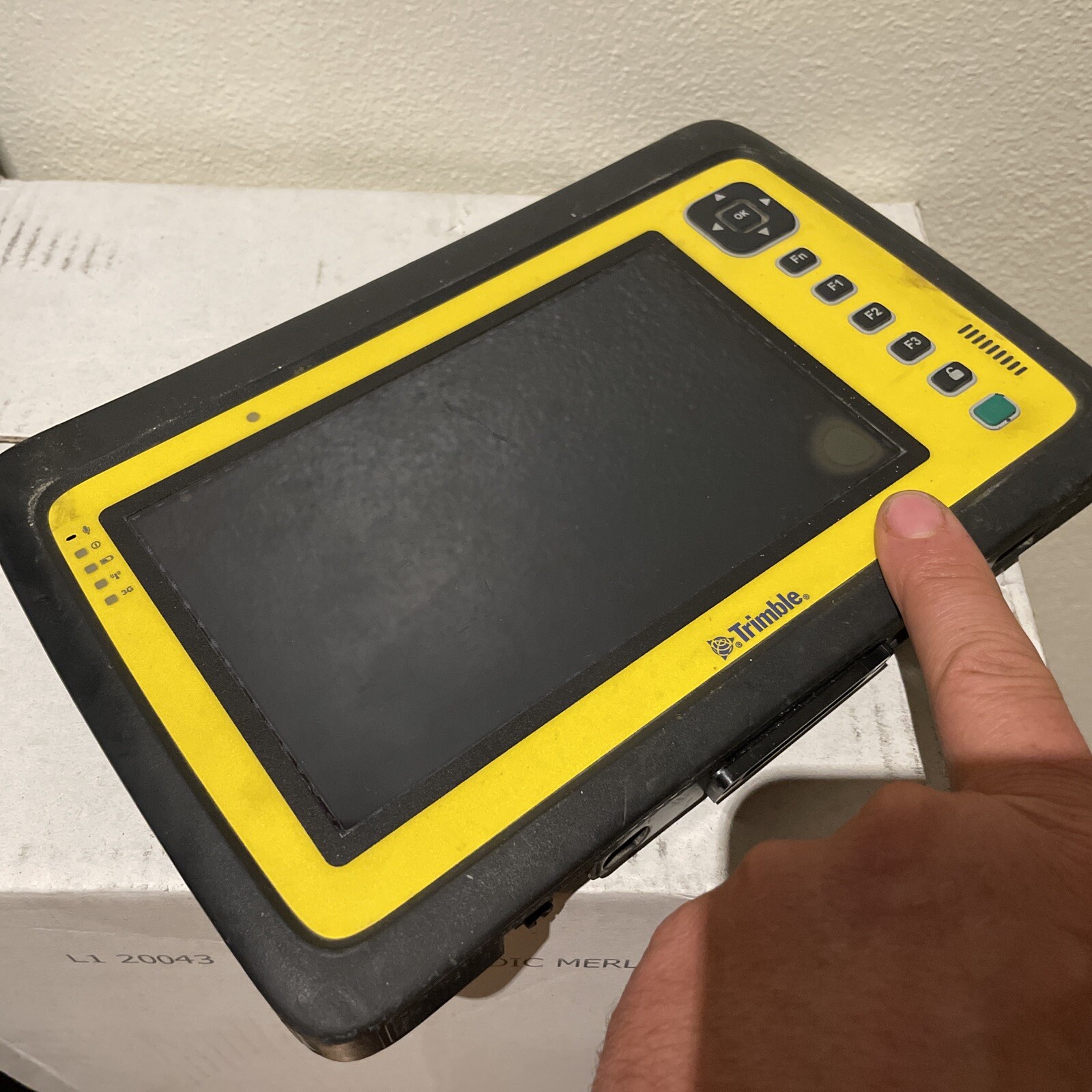 Trimble Yuma 2 Screen Repair