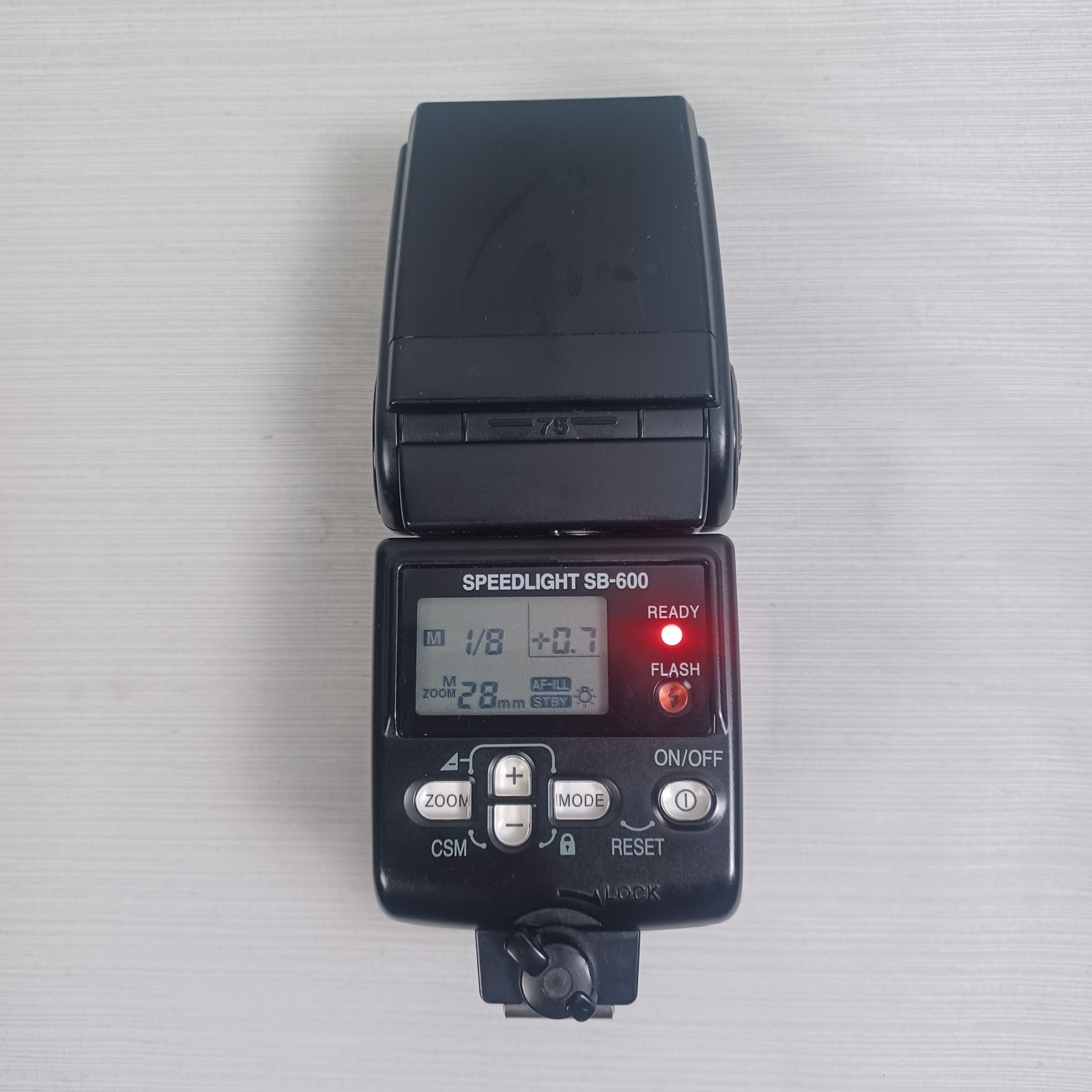 Nikon Speedlight SB-600 Shoe Mount Flash TESTED