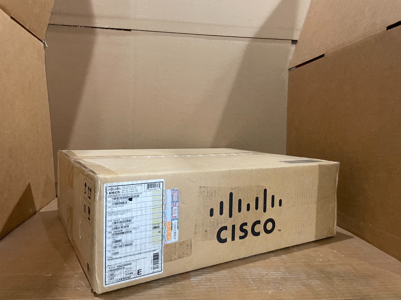 Cisco ASA5515-K9 Sealed Security Appliance Firewall
