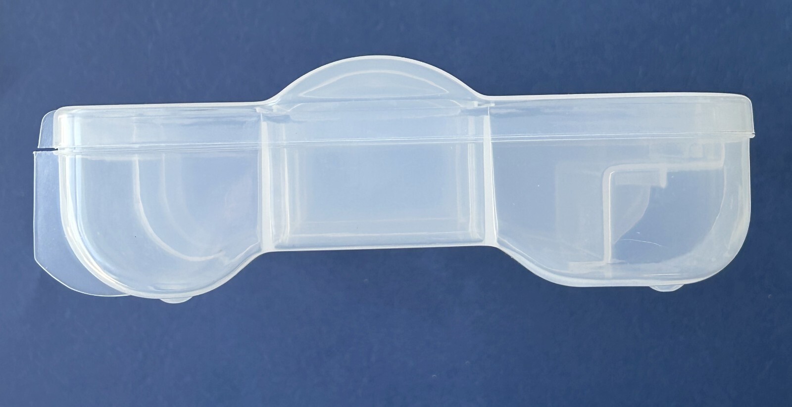 Used Transparent 6" x 7" x 1.5" Clear Craft Keeper Case - 9 Inner compartments