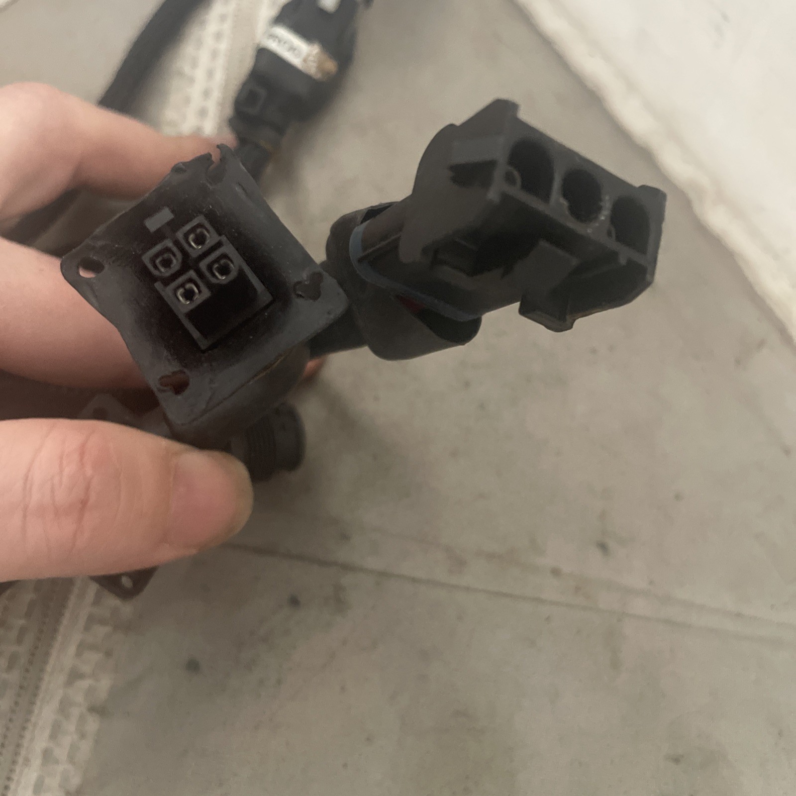 Controller Cable For A Pride Go-Go Mobility Scooter HB16