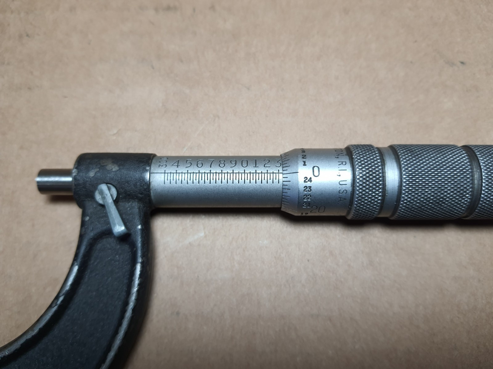 Central Tool Single Point OD Micrometer (.3" - 1.3") Flat Spindle, Pointed Anvil
