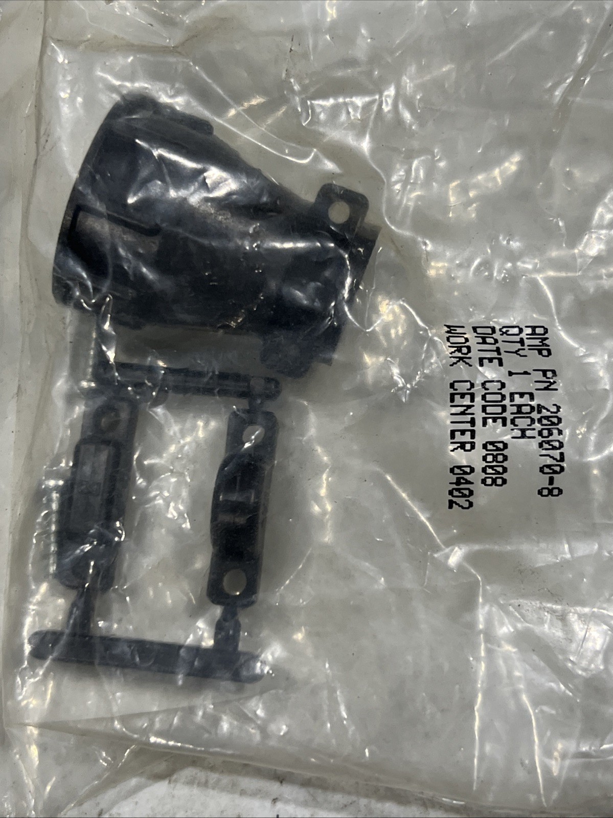 🔥AMP CONNECTORS 206070-8, New, Free Shipping🇺🇸