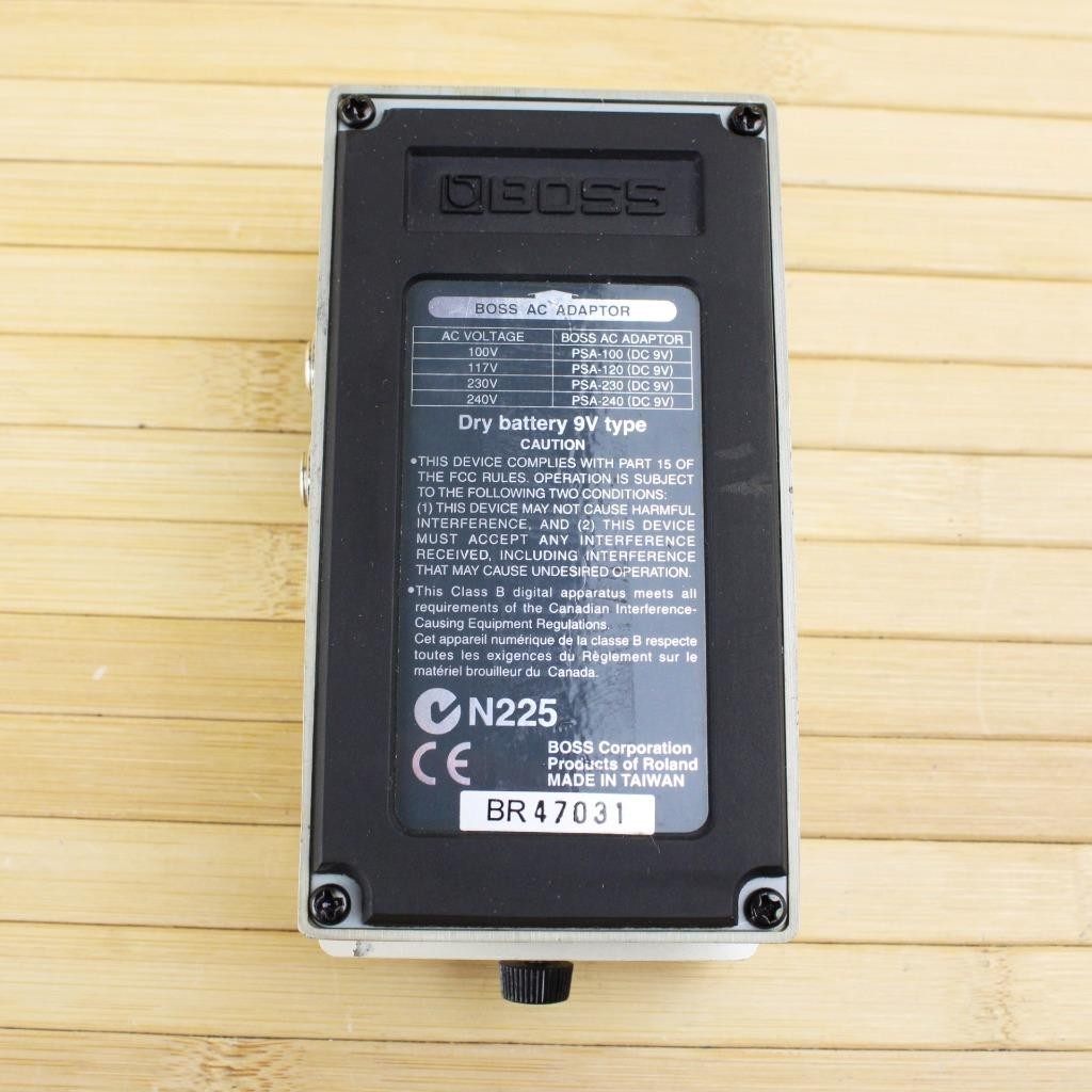 Boss DD6 Digital Delay Guitar Effect Pedal