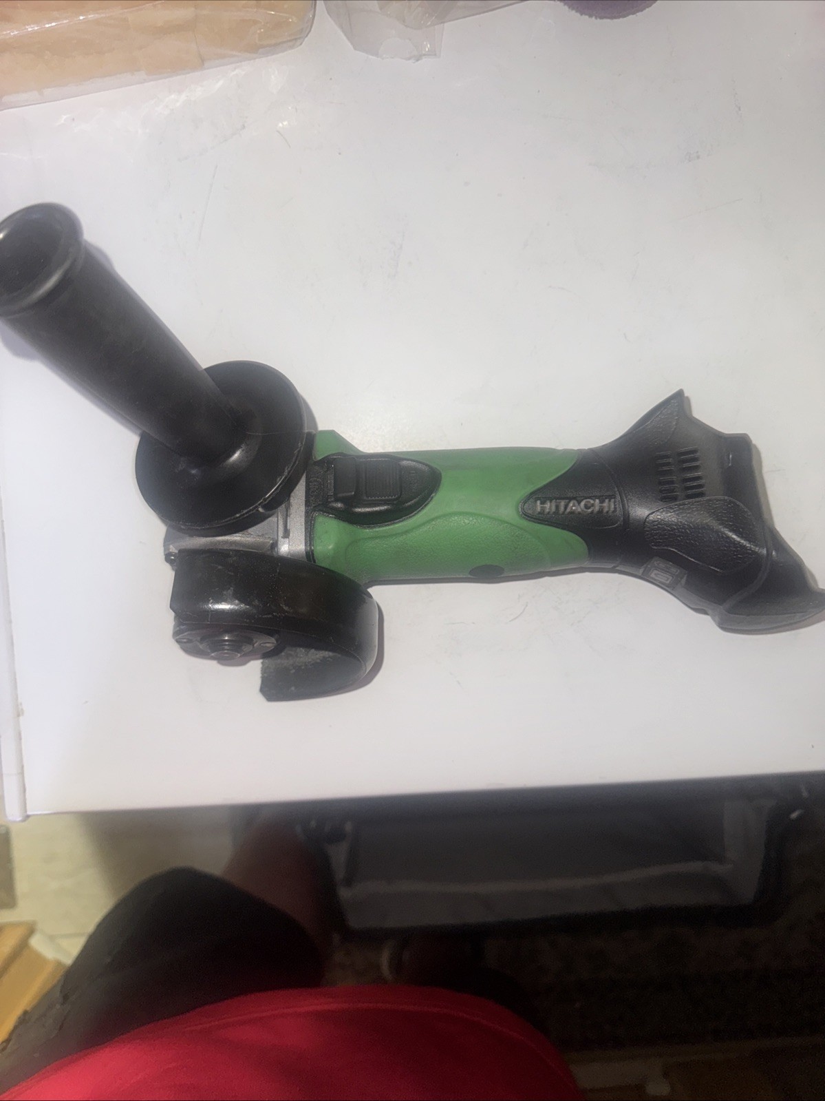 Hitachi 18volt Angle Grinder tool only