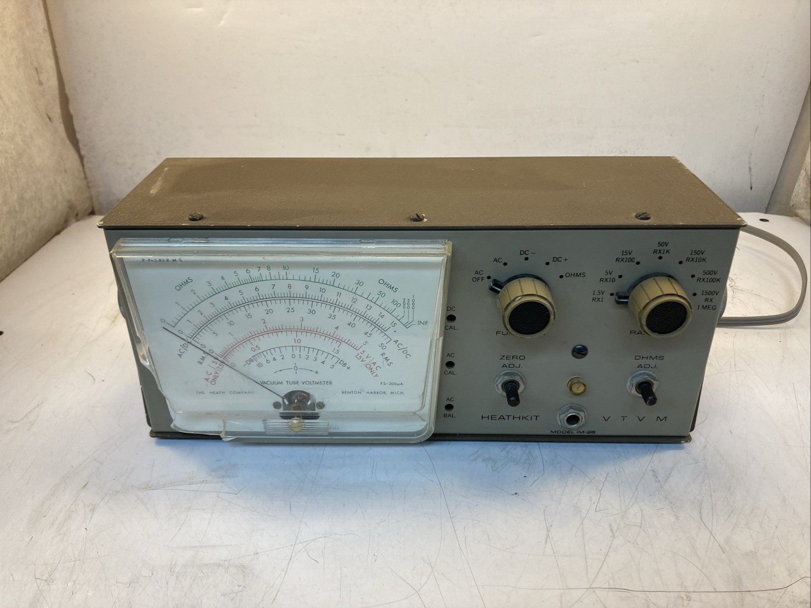 PARTS ONLY -- Heathkit Vacuum Tube Voltmeter/Ohmmeter Model IM-28