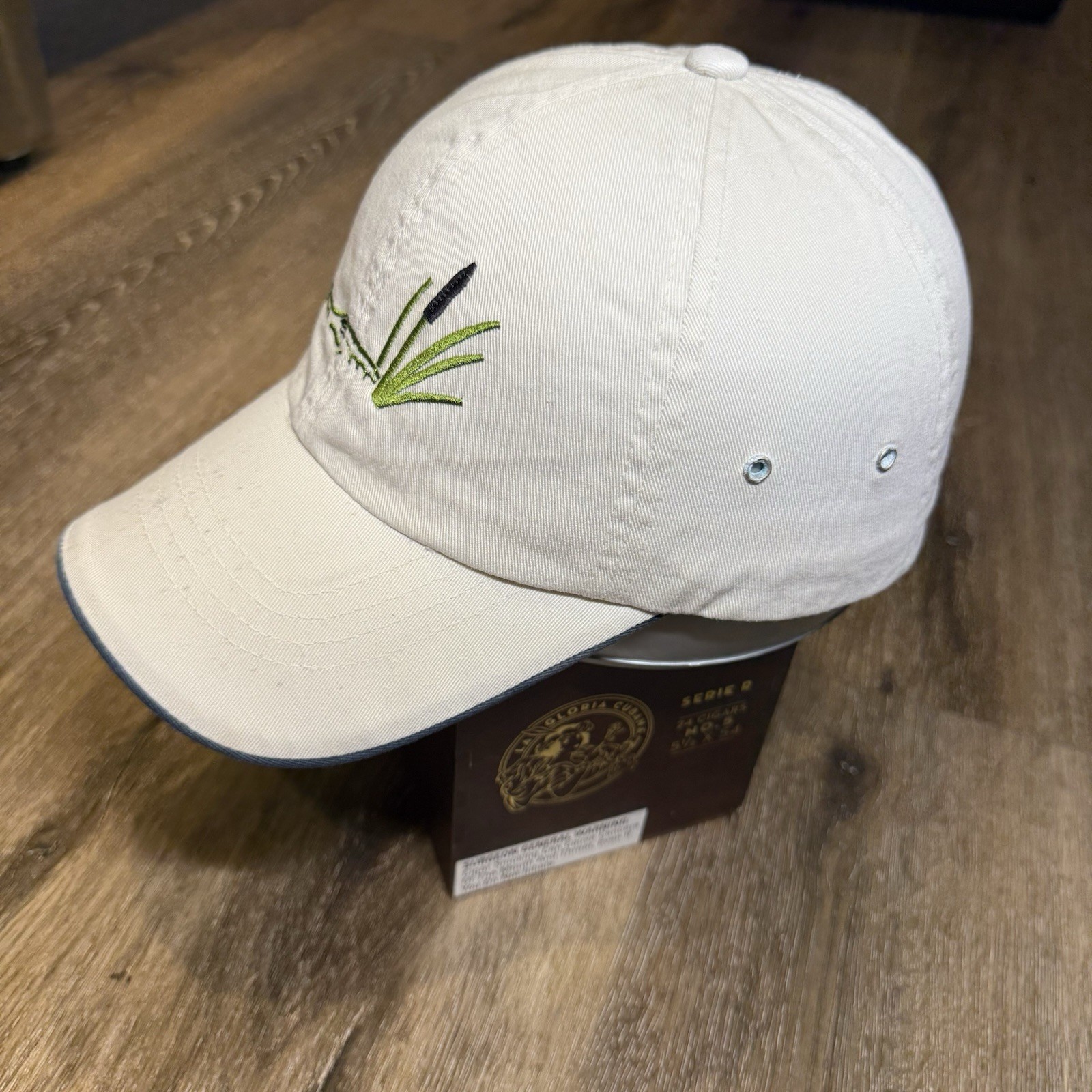 Imperial Gator Crocodile Golf Hat White Beige Cattails River Pond Country Club