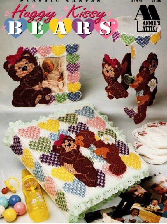 VINTAGE ANNIE'S ATTIC PLASTIC CANVAS HUGGY KISSY BEARS