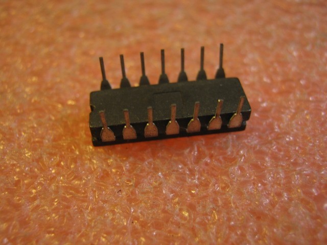 MC1741CL NOS Piece from Motorola