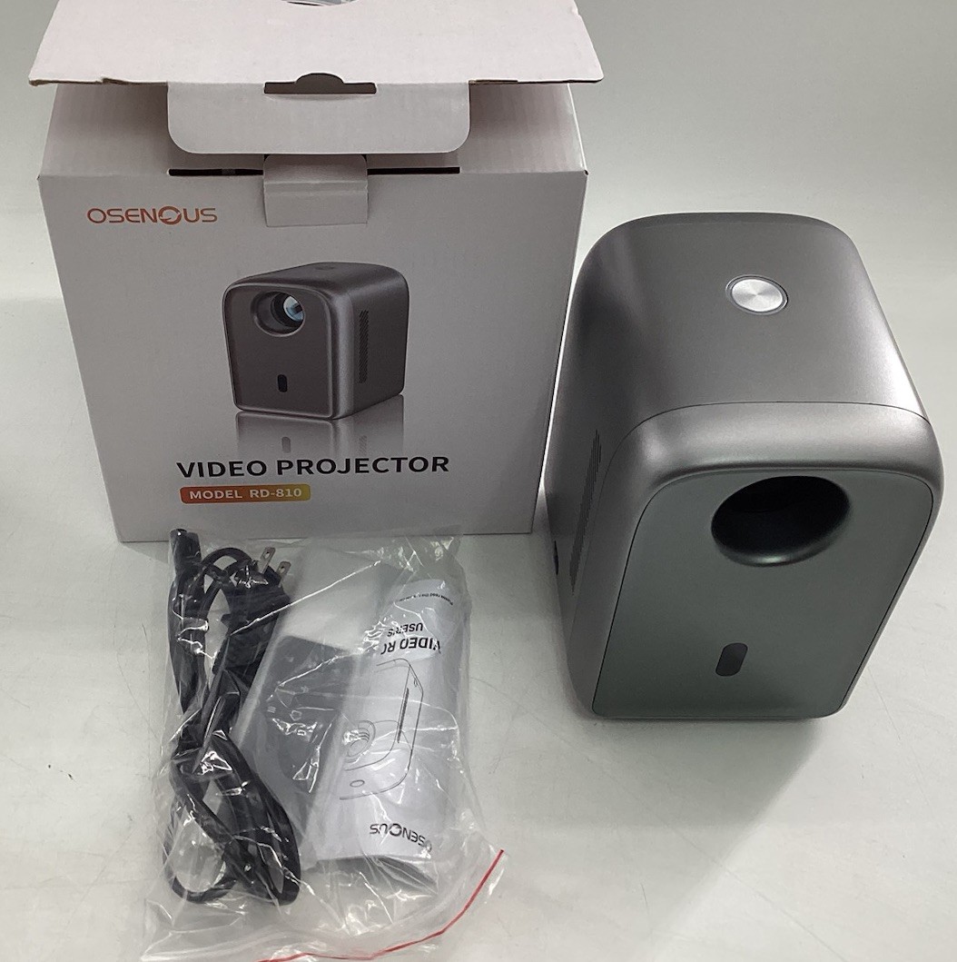 OSENOUS Video Projector Model RD-810.