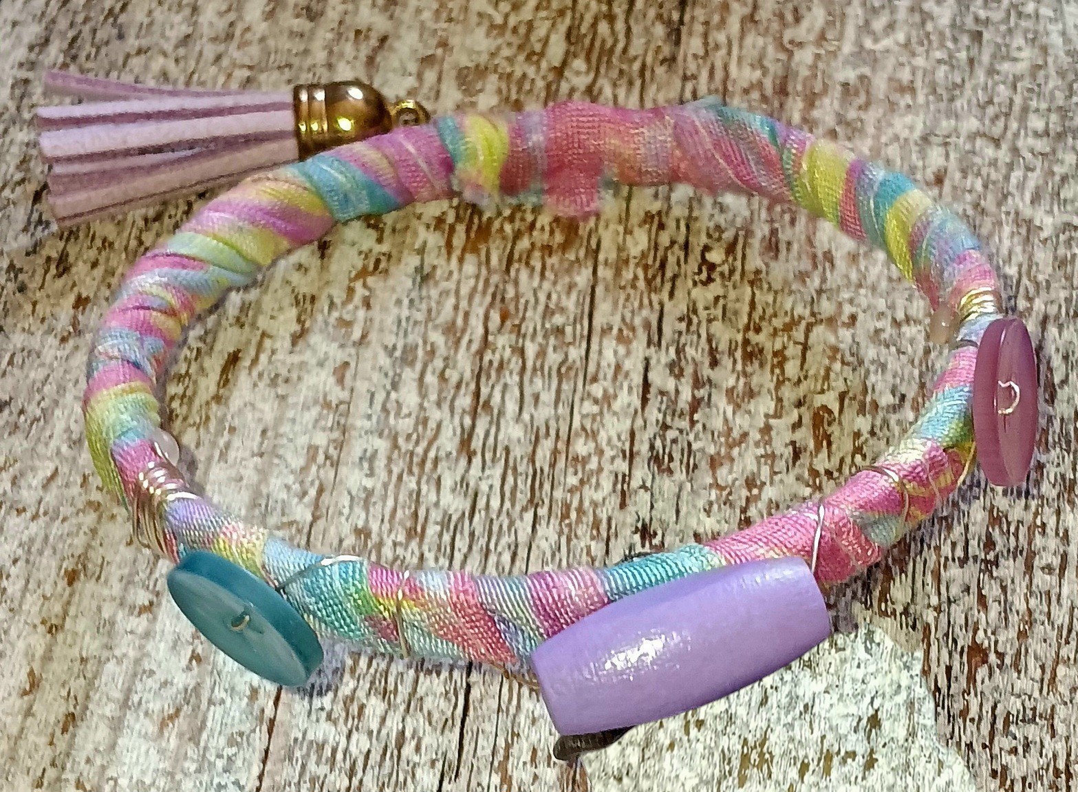 26256 Handmade Pink And Purple Fabric Bracelet
