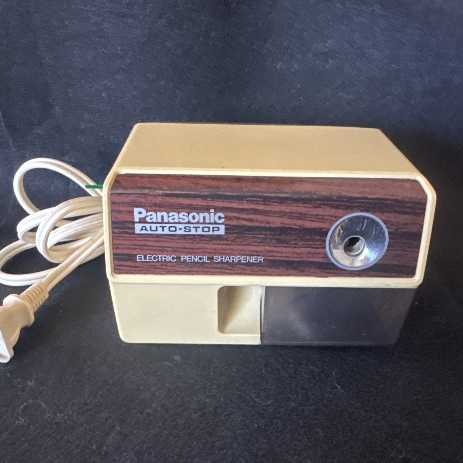 Panasonic KP-110 Auto Stop Electric Pencil Sharpener Made in Japan VINTAGE