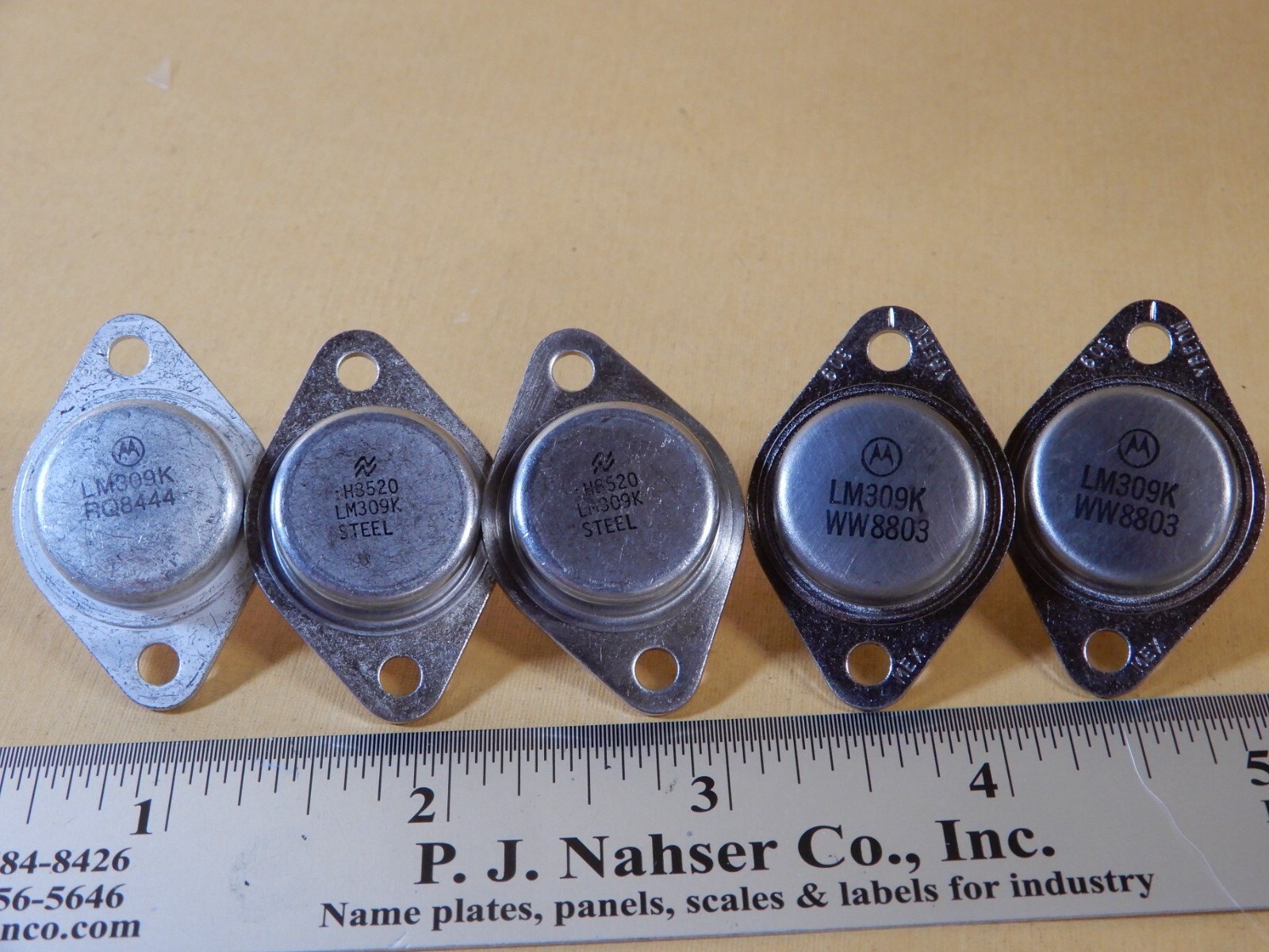 National Semiconductor & Motorola LM309K 5V Voltage Regulators Qty 5 NOS