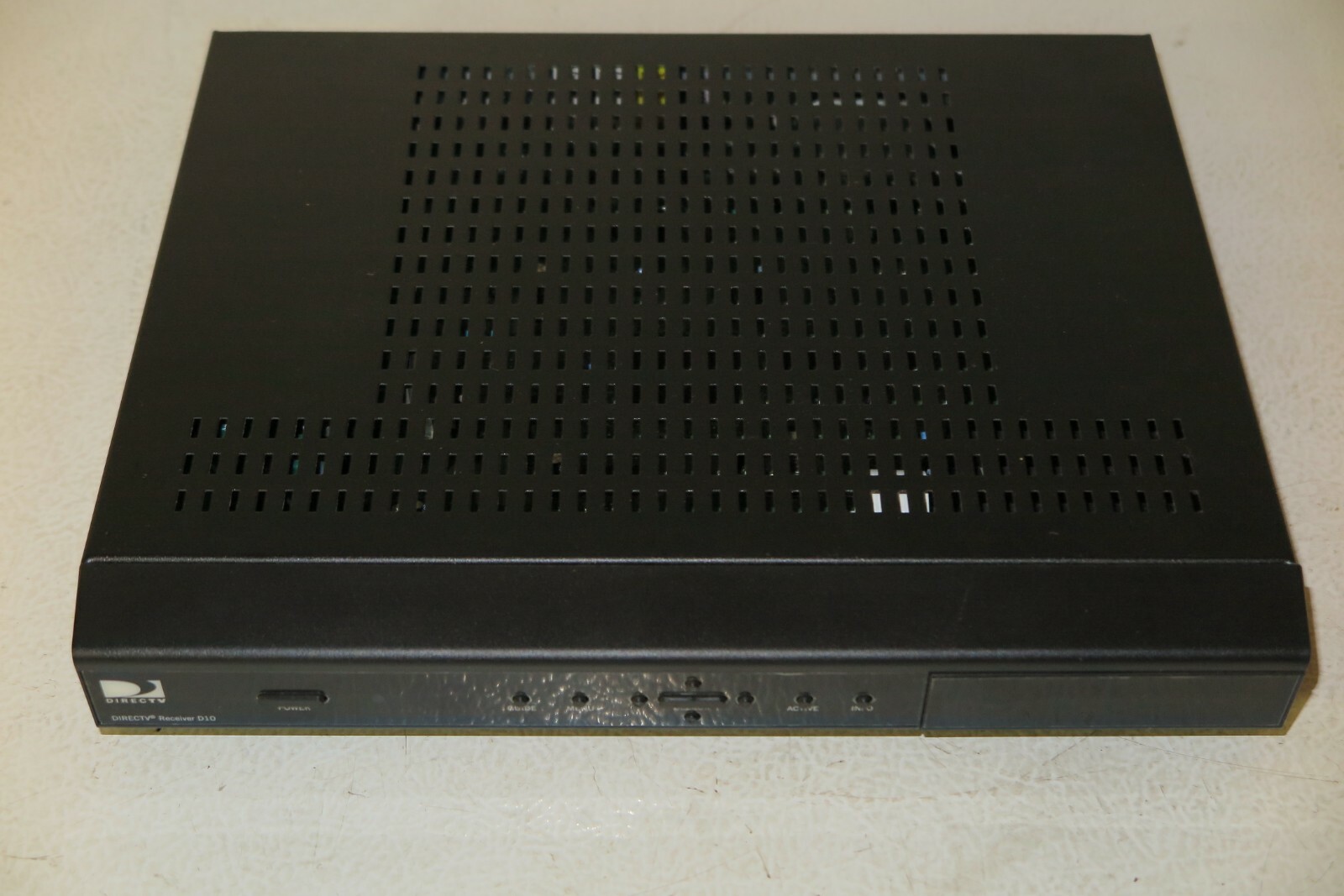 Directv Direct TV D10-100 Satellite Receiver, Replacement Box w/Cord & Remote