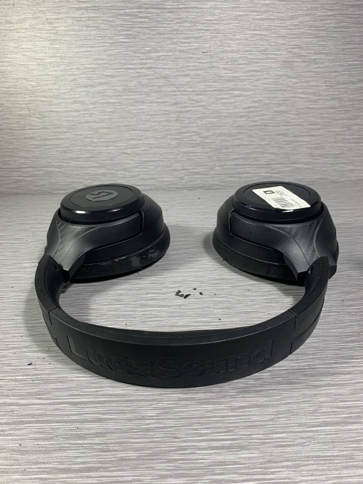PS4 LS15P Wireless Stereo Gaming Headset