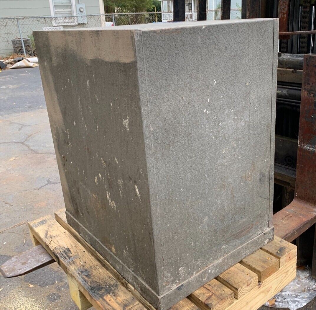 Mosler Safe w/ Combination - Local Pick-up Only