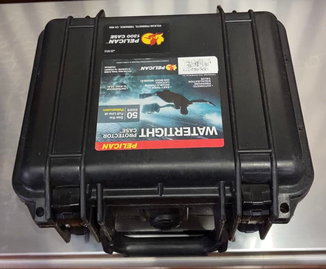 PELICAN 1300 Protector Case, Hard Case, Black
