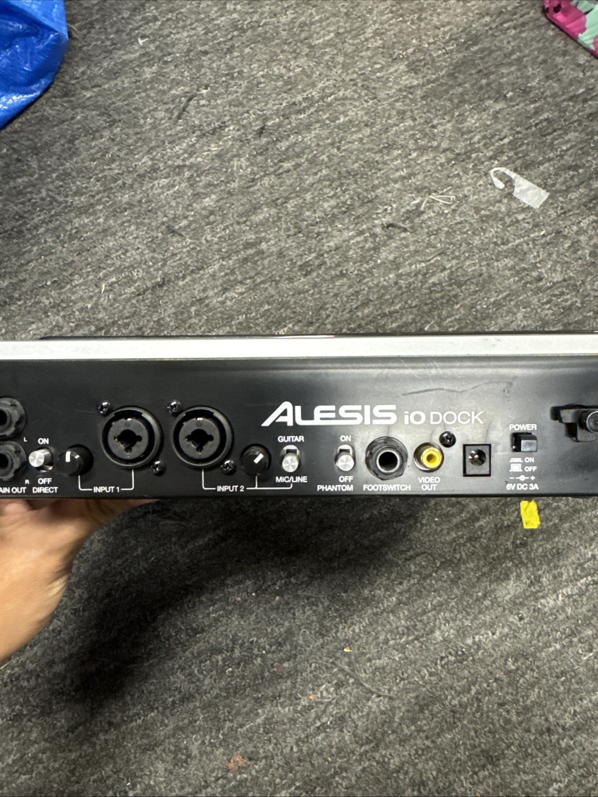 Alesis iO Dock Pro Audio Docking Station for iPad MIDI & Video Touch Screen