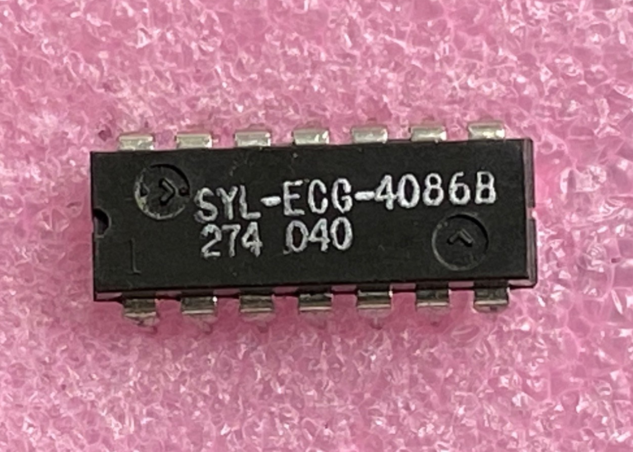 Sylvania ECG4086B dual 2-wide 2-input AND/OR invert gate Integrated Circuit
