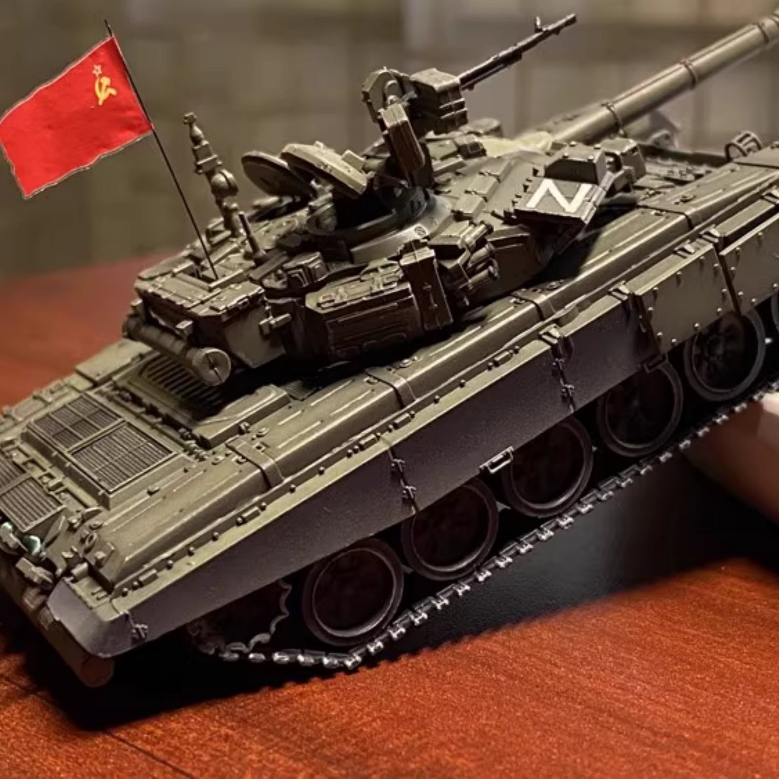 5.1in Russian Special Military Operations T-90A Main Battle Tank Model Assembly