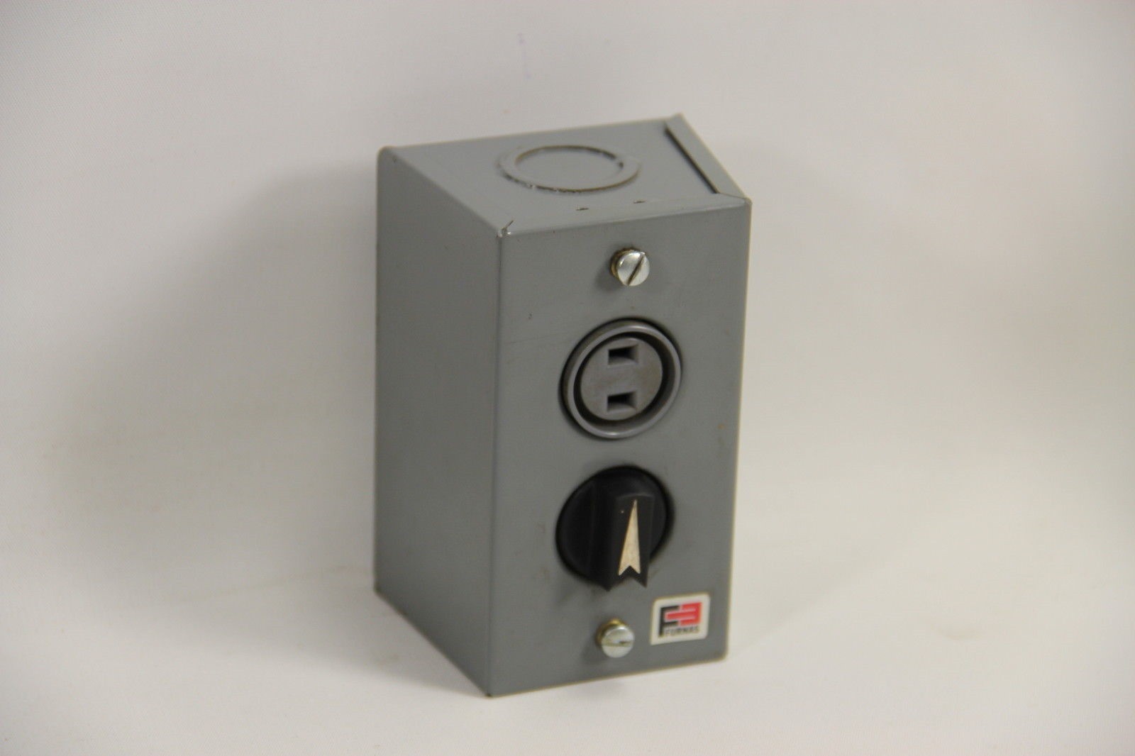 Furnas 50FA3AB9 Standard Duty Push Button Station Enclosure 600VAC MAX - NEW